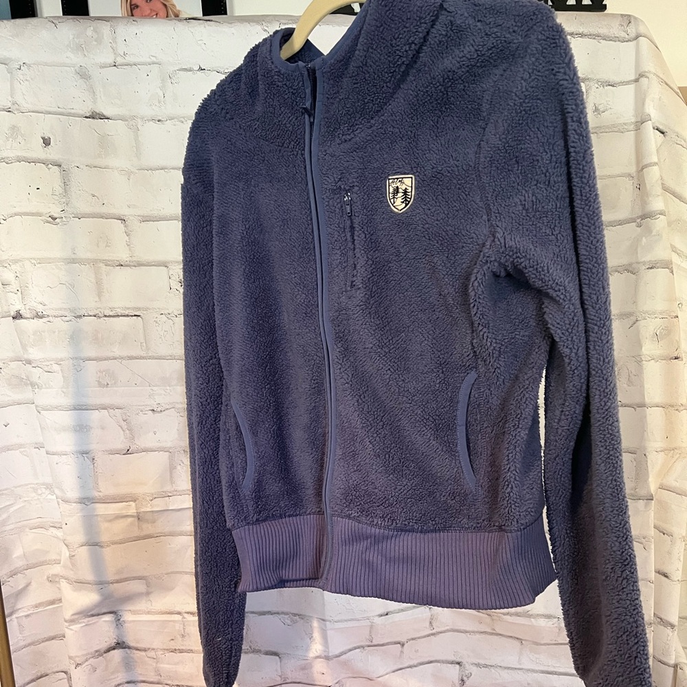 AE Hooded Cozy Zip Up